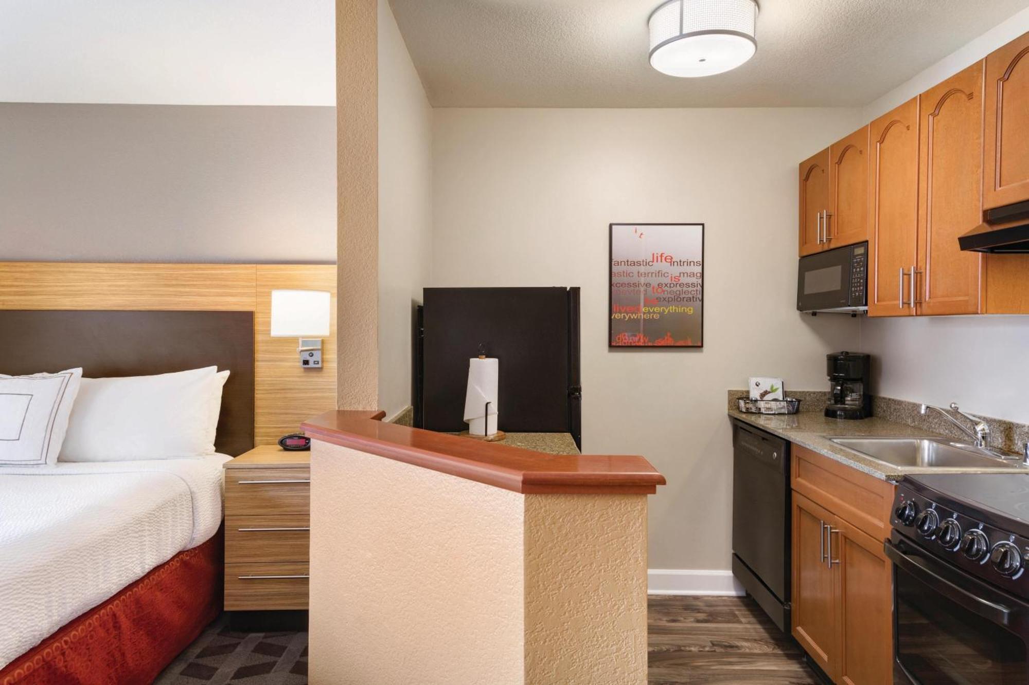 Towneplace Suites By Marriott Denver Downtown Екстериор снимка