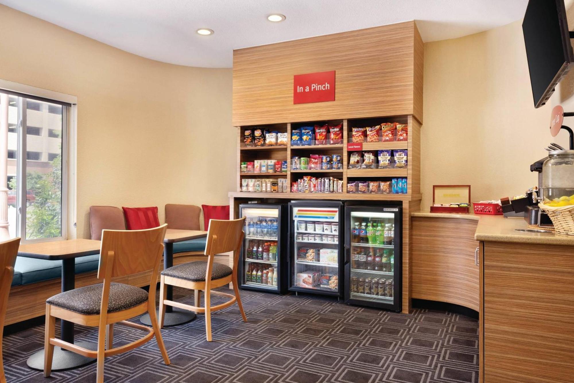 Towneplace Suites By Marriott Denver Downtown Екстериор снимка