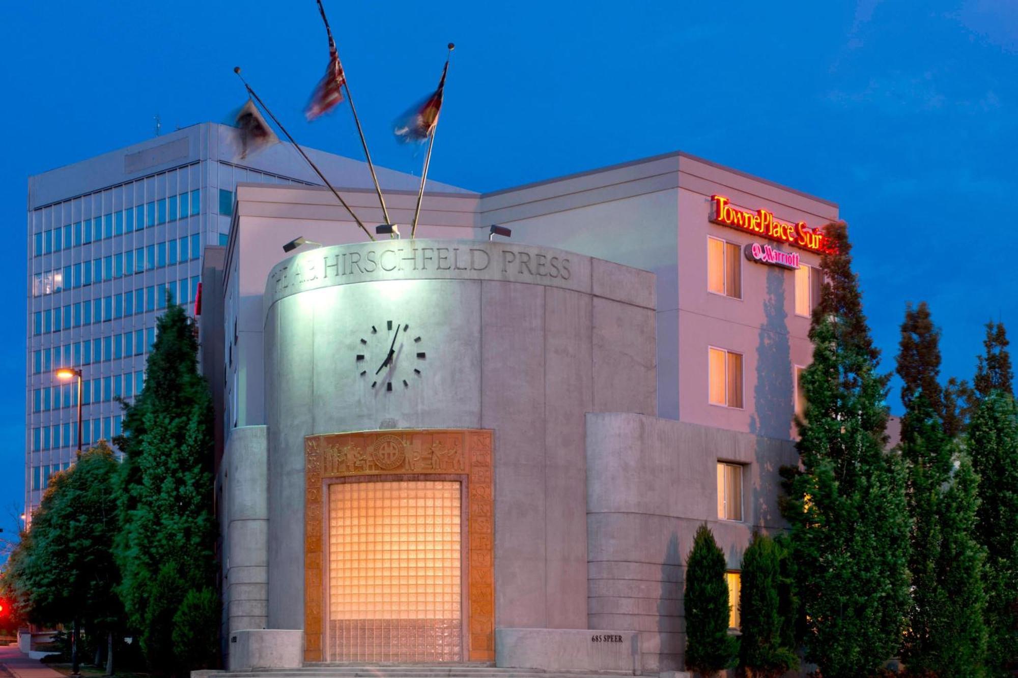 Towneplace Suites By Marriott Denver Downtown Екстериор снимка